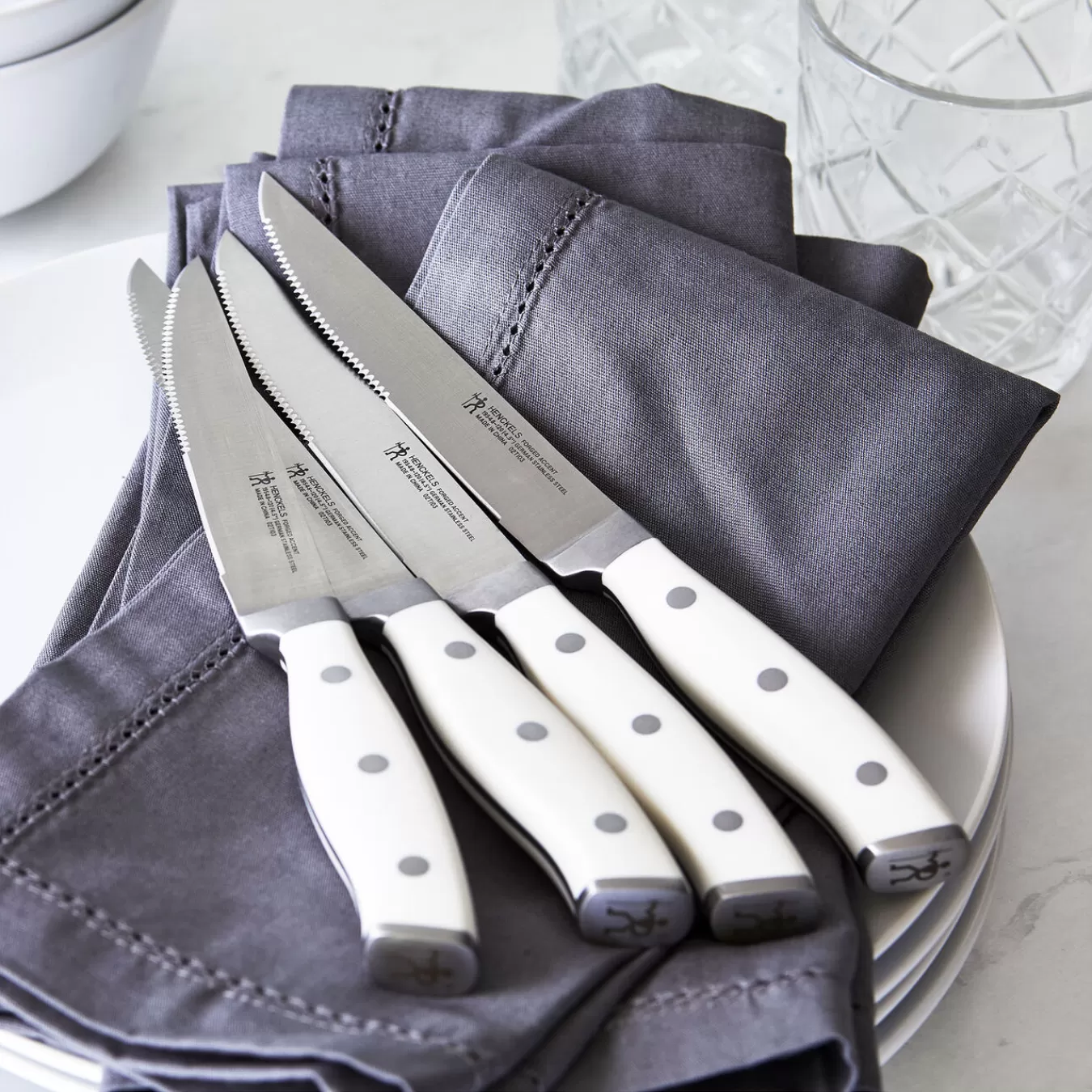 HENCKELS Steak Knife Sets*4-Pc, Steak Knife Set - White