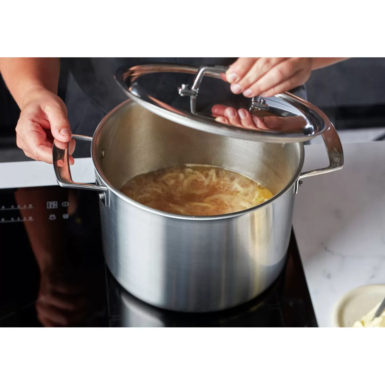 DEMEYERE Stock Pots*8 Qt Stock Pot, 18/10 Stainless Steel Silver